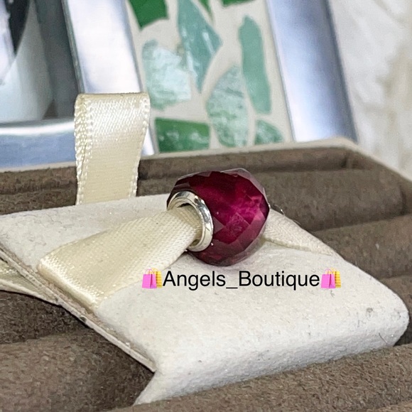 New PANDORA Fuchsia Shape of Love Charm - Picture 5 of 6